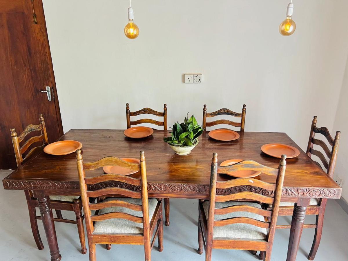 Sea Frame By Walkseylon Bed & Breakfast Hikkaduwa Exterior photo